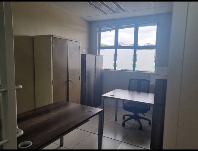 226M² OFFICE TO LET IN SONHEUWEL